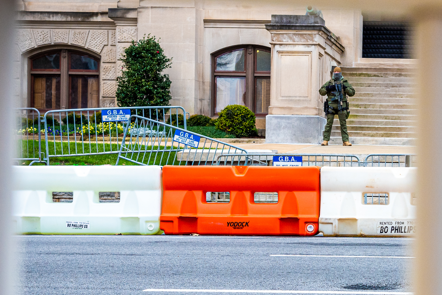 January 17, 2021 - Atlanta, GA. A Georgia National Guardsman stands guard at the Georgai State Capital. With just a fews days left until President-Elect's Presidential inauguration, extra security measures have been employed at the Georgia State Capitol building in response to warnings from the FBI regarding potential unrest at Capitol buildings in all 50 states.